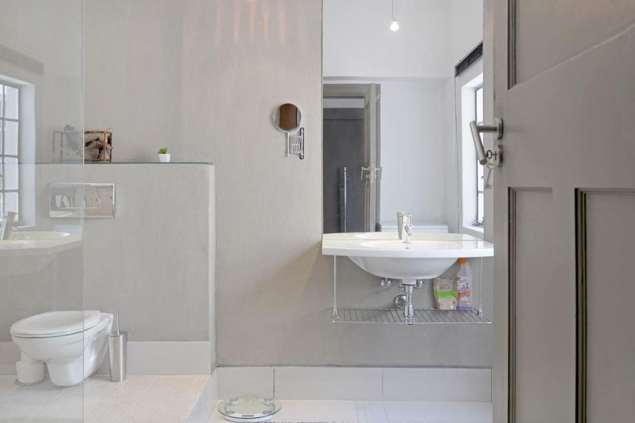 Kimberley House 7 - No Load Shedding Apartment Cape Town Exterior photo
